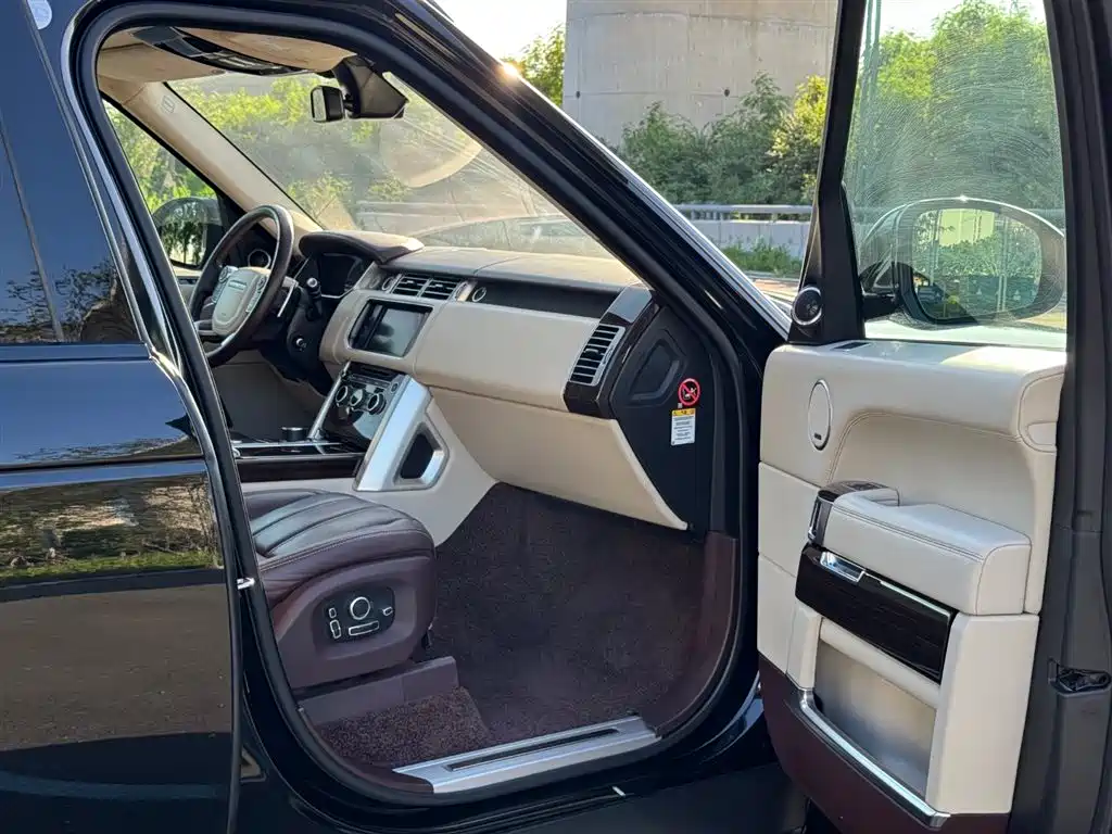 Land Rover Range Rover 2016 3.0 SC V6 Vogue SE Ultimate Autobiography LWB фото 8