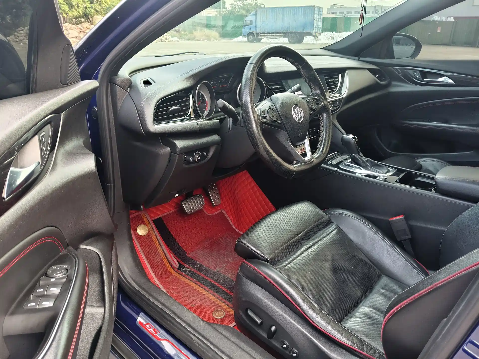 Фото 8 - Buick Regal