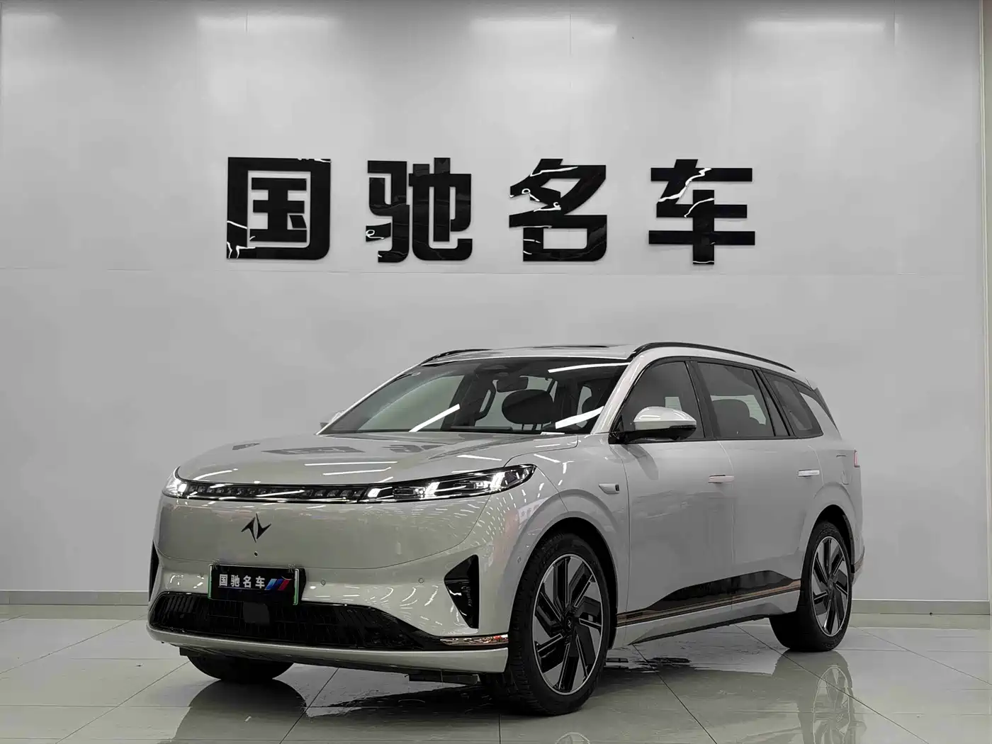 Dongfeng Yipai eπ008 2024 210Max Range Extender 6-Seater
