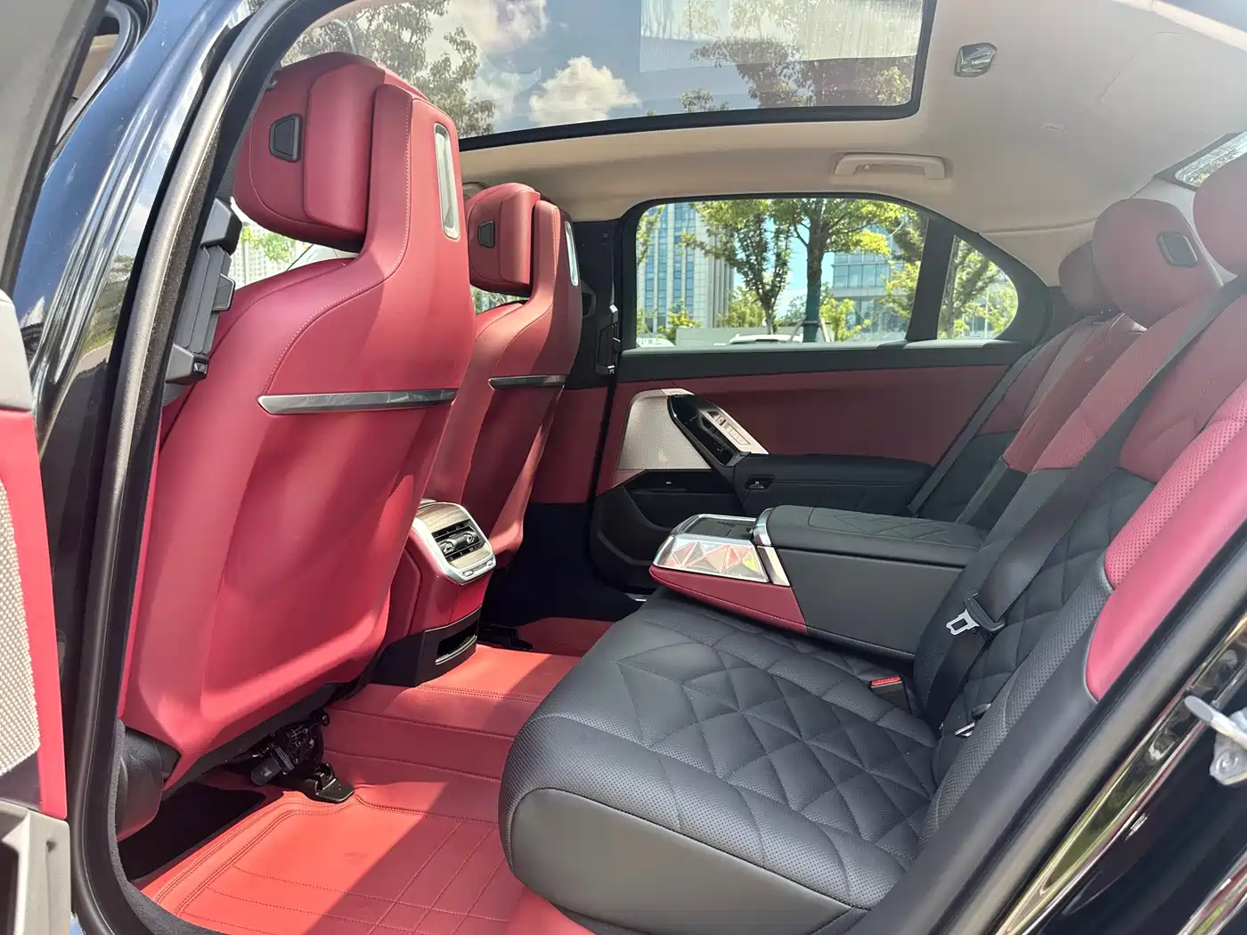 BMW 7 Series 2025 2023 Model 735Li M Sport Package