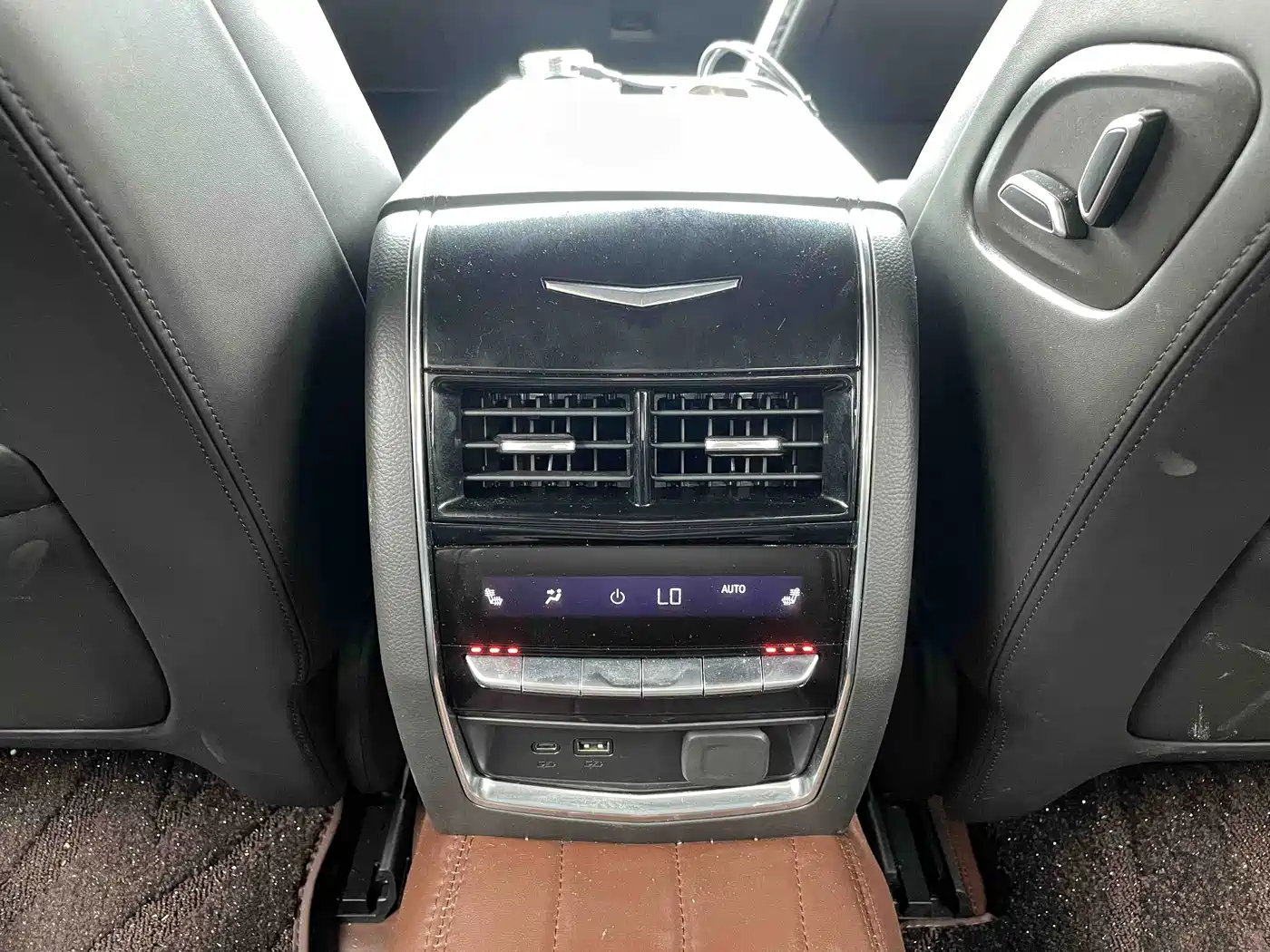 Cadillac CT6 2024 2023 28T Platinum Model