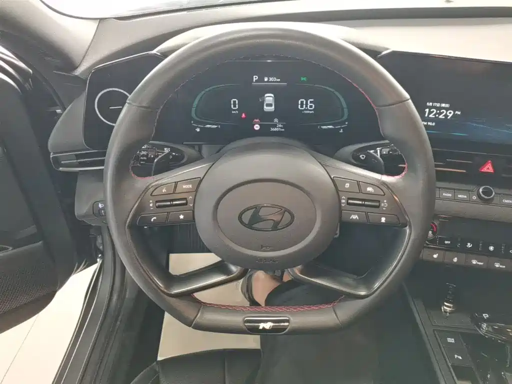 Hyundai Elantra 2023 240TGDi DCT N Line LUX Premium фото 11