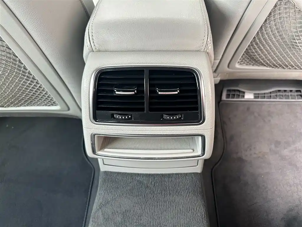 Audi A6L 2014 TFSI Standard фото 10