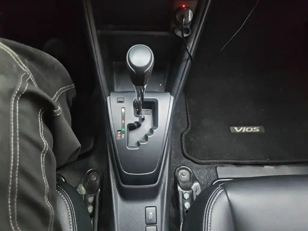 Toyota Vios 2017 1.5L CVT Pioneer фото 14