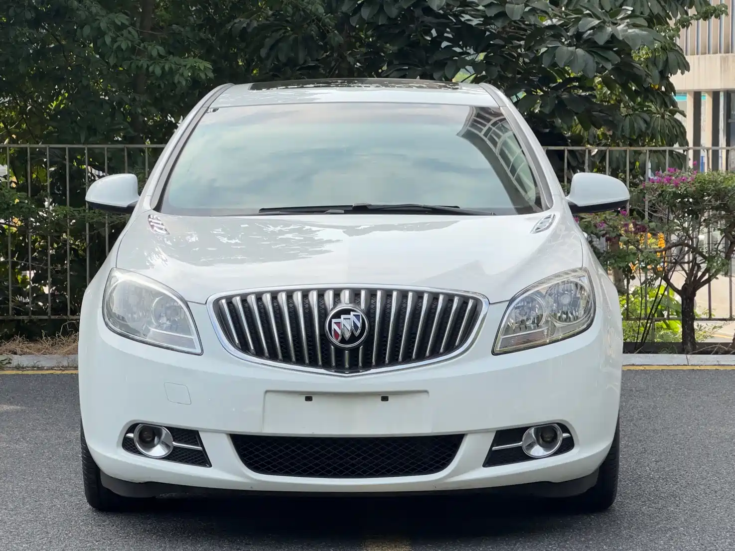 Фото 2 - Buick Excelle