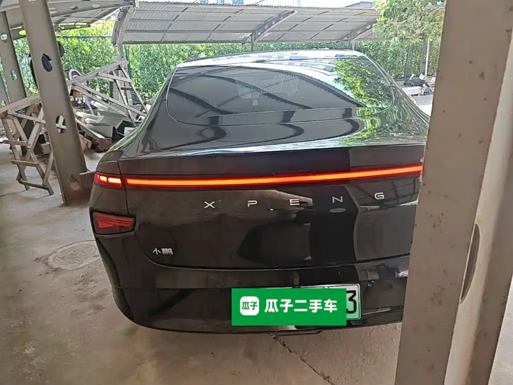 XPeng P7 2020 Model 670E фото 6