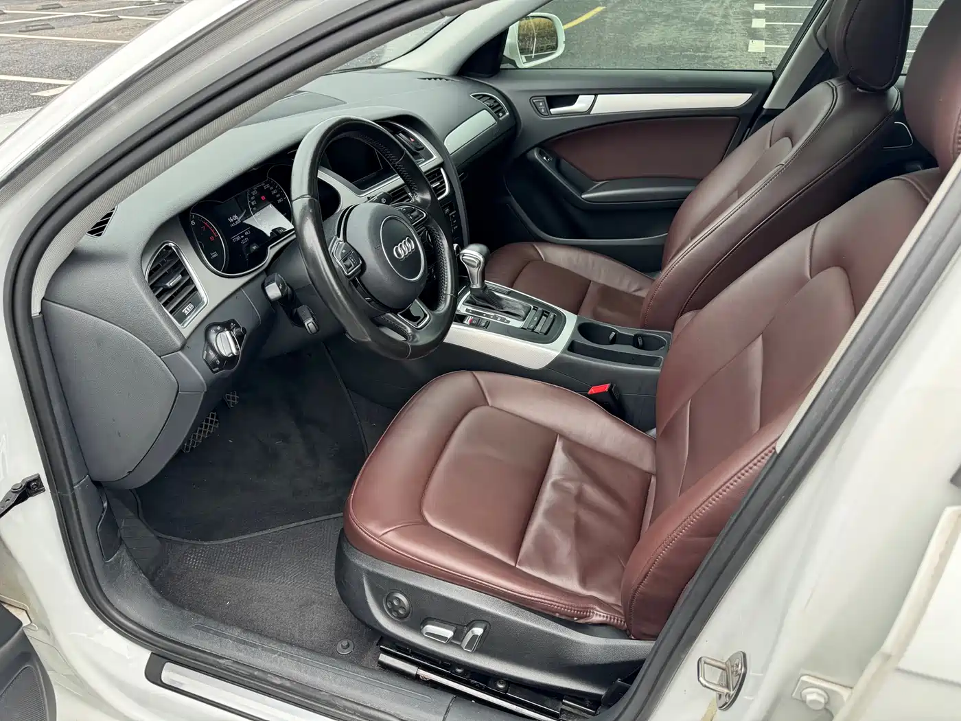 Audi A4L 2016 35 TFSI Automatic Standard фото 11