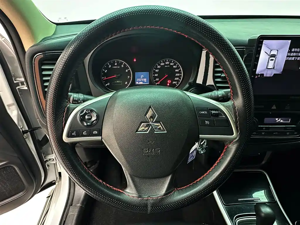 Mitsubishi Outlander 2021 2.0L 2WD Smooth Ride Version 5-Seater фото 11