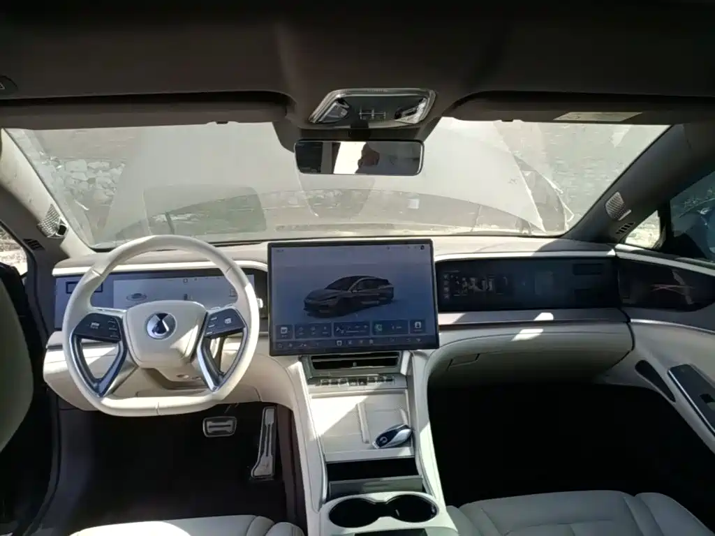 Denza Z9 2025 2024 Model 1100km AWD Ultra Edition