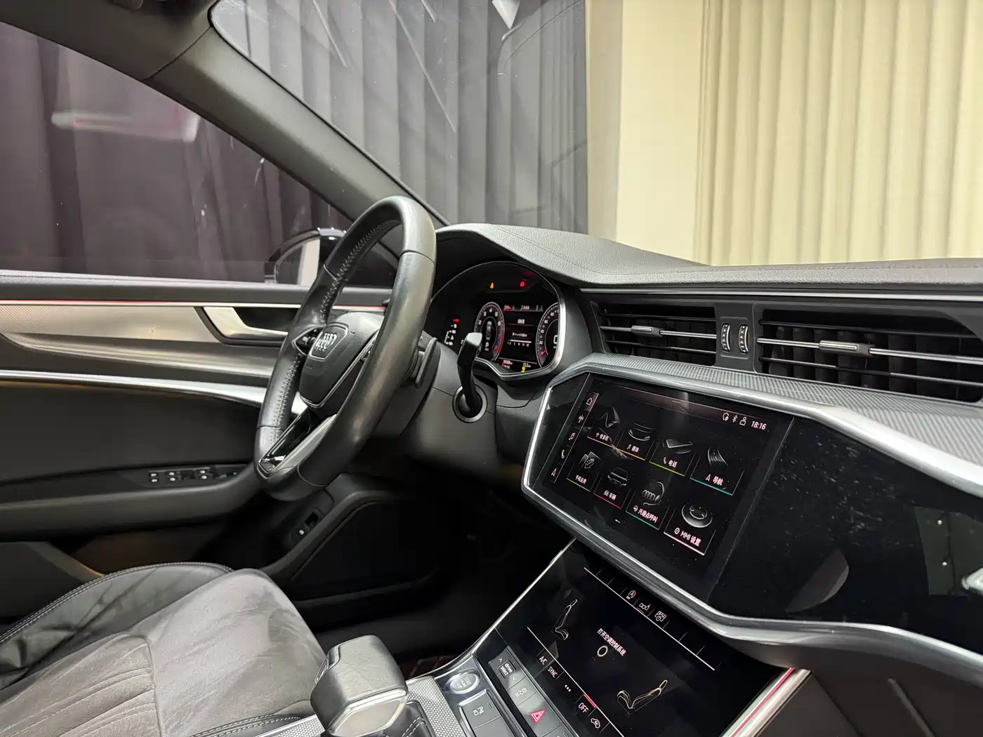 Audi A6L 2020 45 TFSI Premium Dynamic фото 34