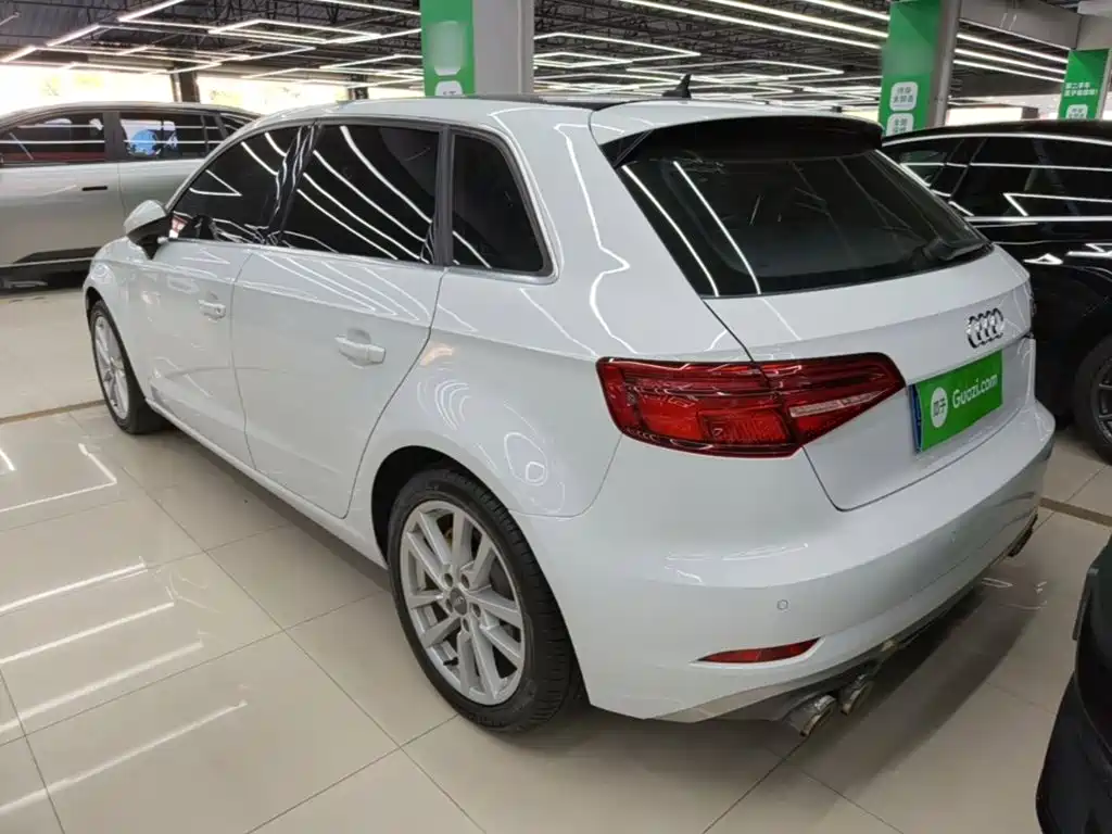 Фото 5 - Audi A3