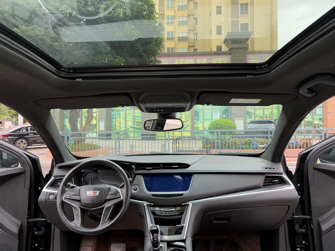 Cadillac XT5 2021 2.0T 2WD Luxury Edition фото 32