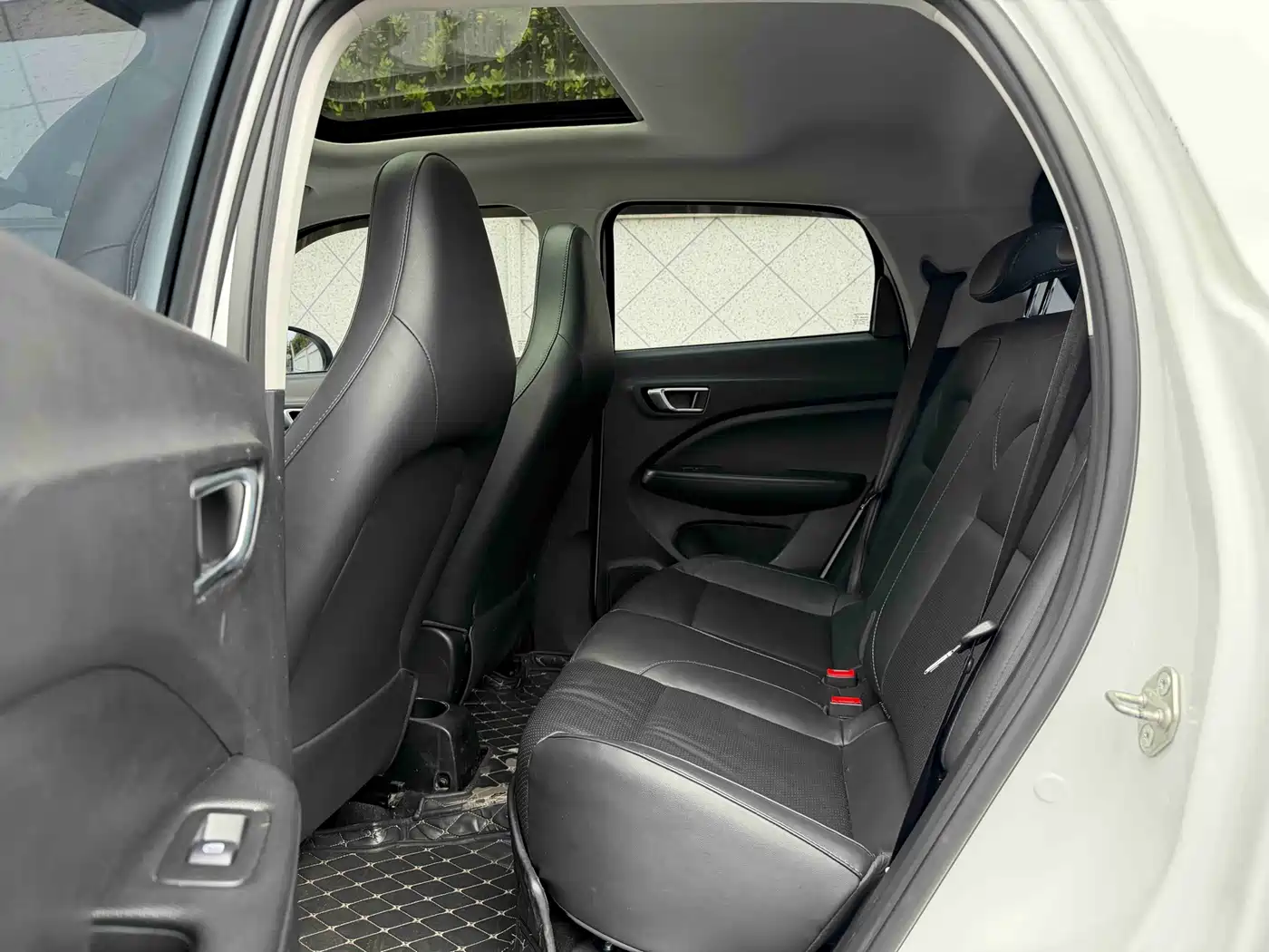 Leapmotor T03 2021 2021 400 Luxury Edition