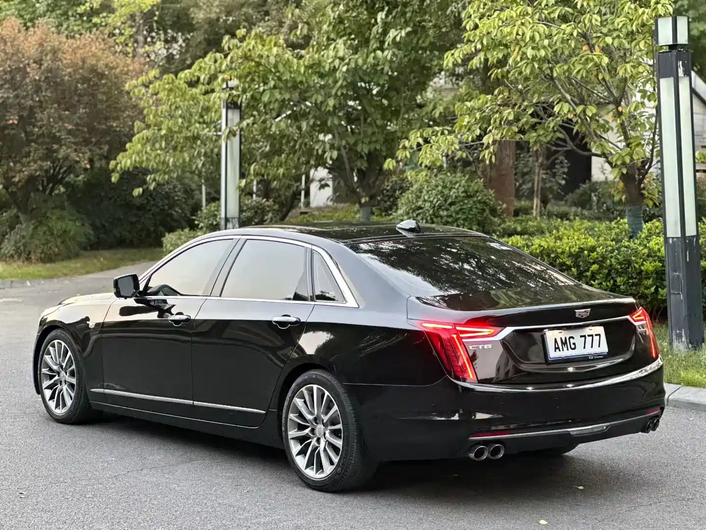 Photo 7 - Cadillac CT6