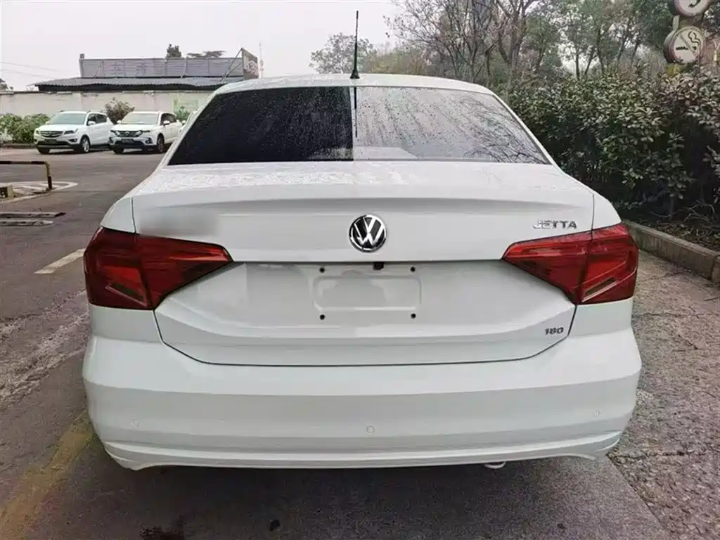 Volkswagen Jetta 2019 Dream Edition 1.5L Auto Fashion фото 9