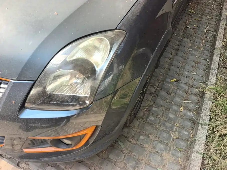 صورة 5 - Suzuki Swift