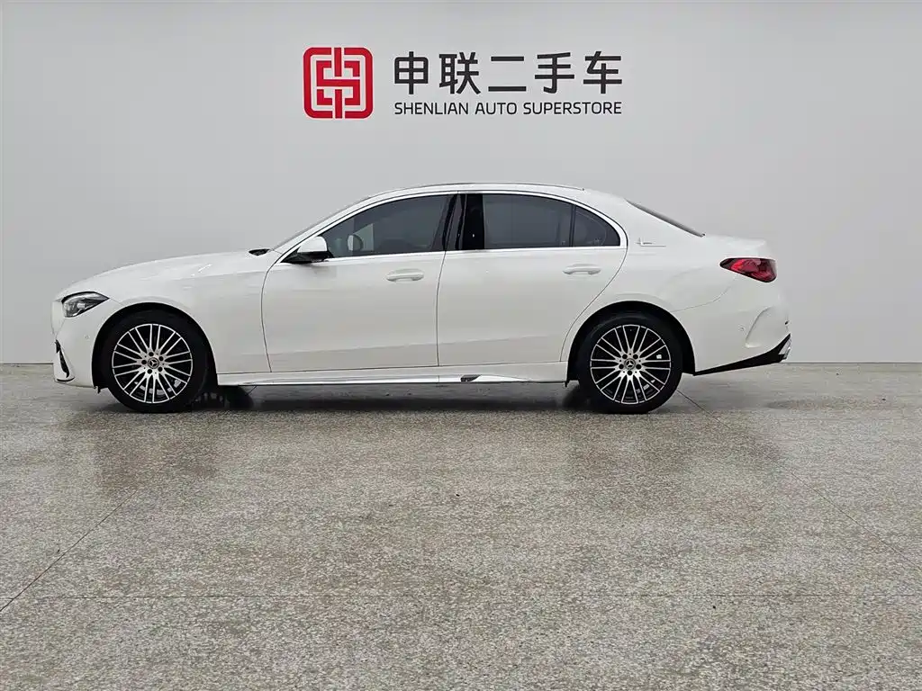 Mercedes-Benz C-Class 2023 C 200 L Sport фото 4