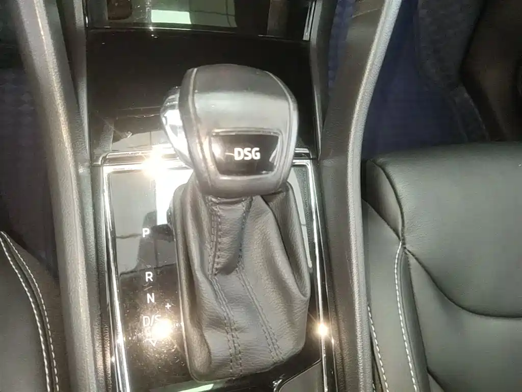 Škoda Kodiaq 2018 Facelift TSI330 7-seat 2WD Luxury Tech Edition фото 14