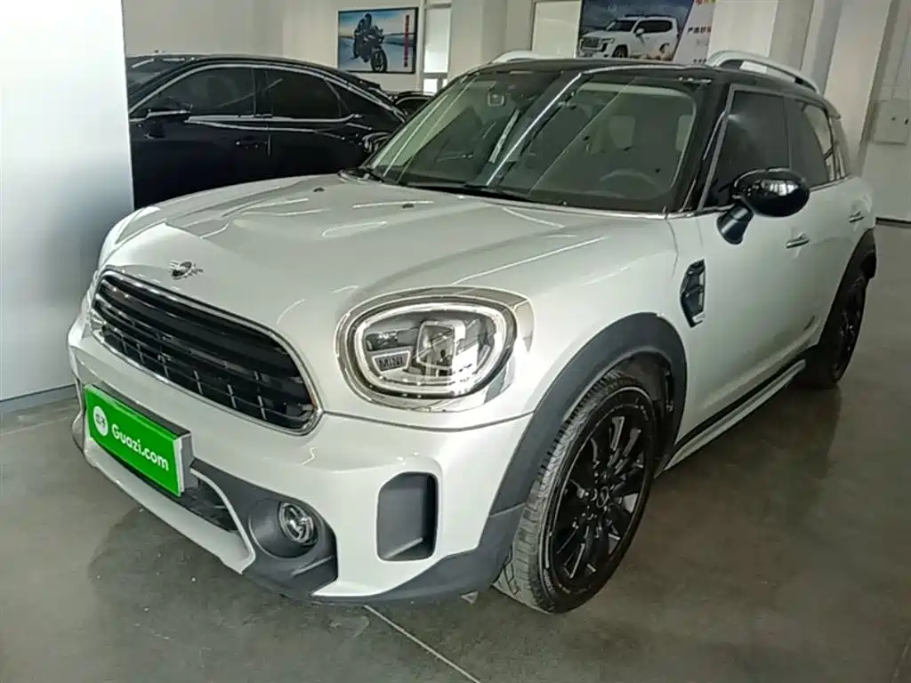 MINI COUNTRYMAN 2022 1.5T COOPER Connoisseur