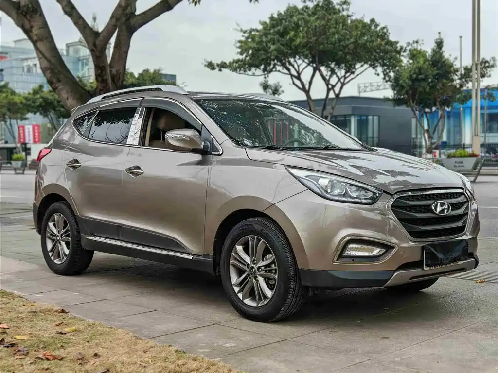 Hyundai Beijing Hyundai ix35 2013 2.0L Auto 2WD Smart GLS China IV фото 18