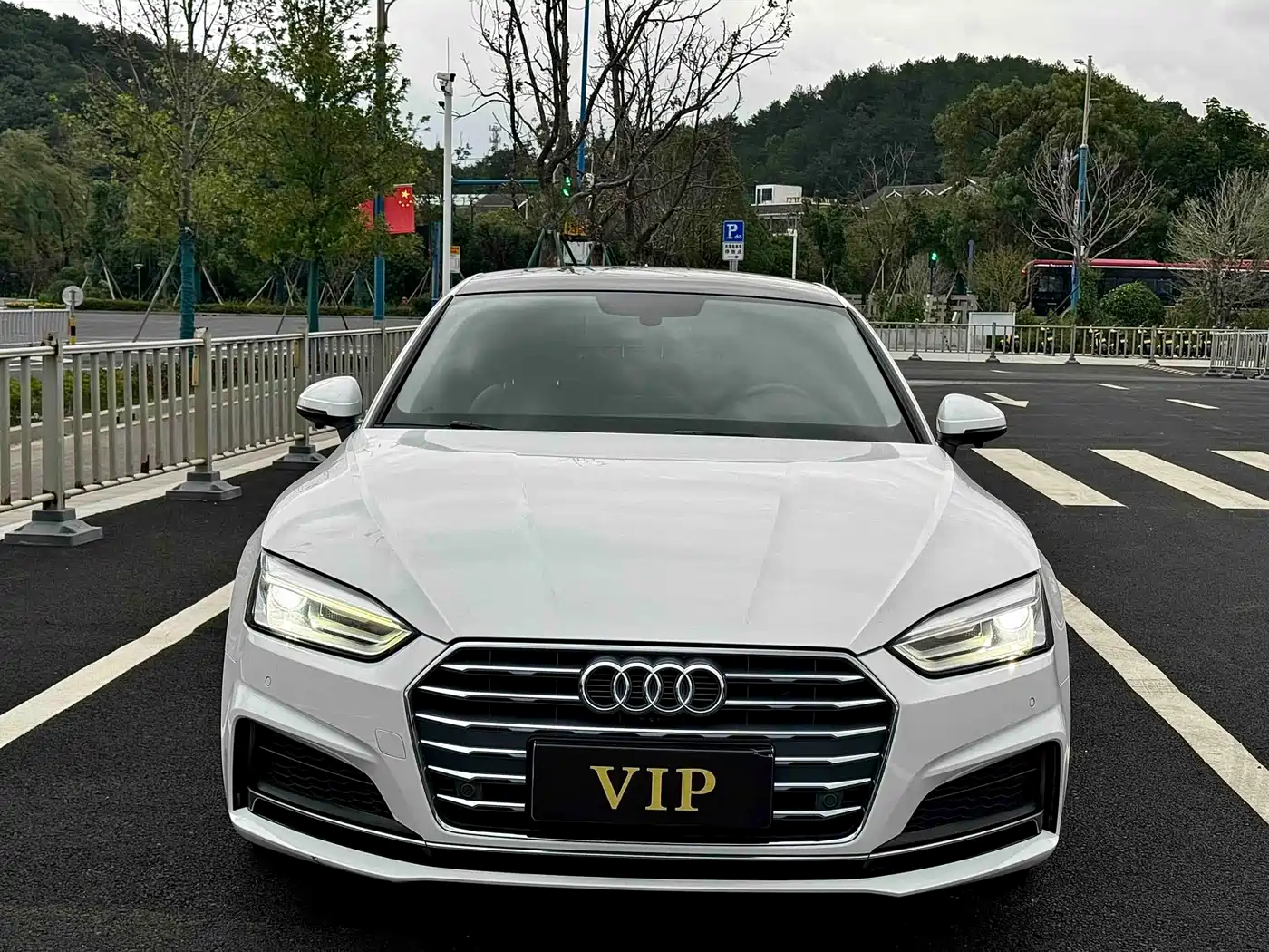 Audi A5 (Import) 2017 Sportback 40 TFSI Fashion фото 2