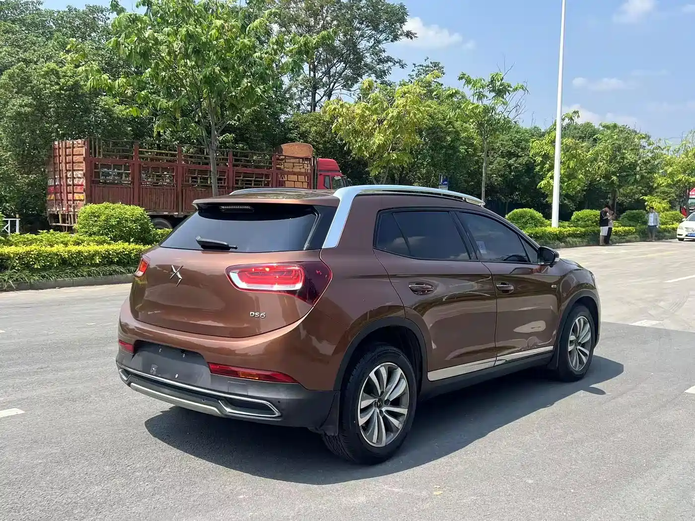 DS 6 2015 2016 1.6T Luxury THP160