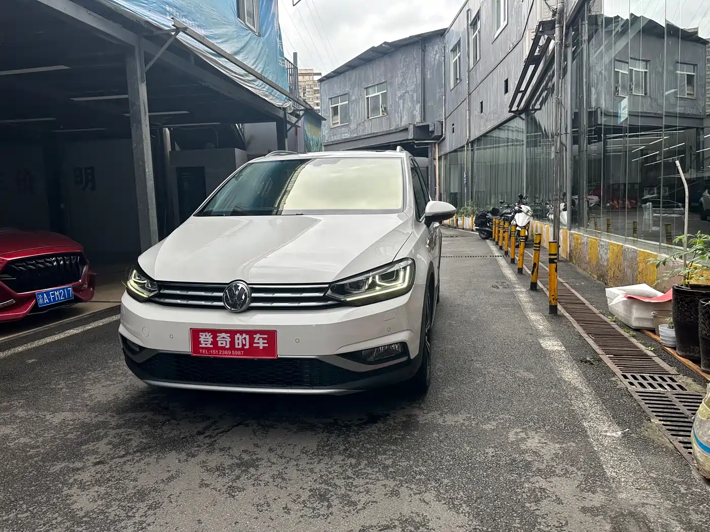 Volkswagen Touran 2021 Touran L 280TSI DSG Cross Edition 7-seater