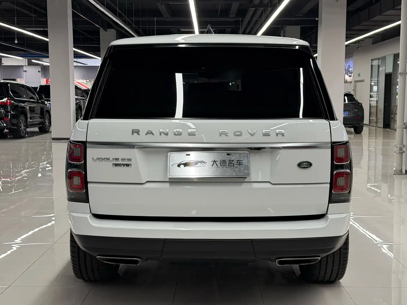 Land Rover Range Rover 2018 3.0 SC V6 Vogue Heritage Edition фото 4