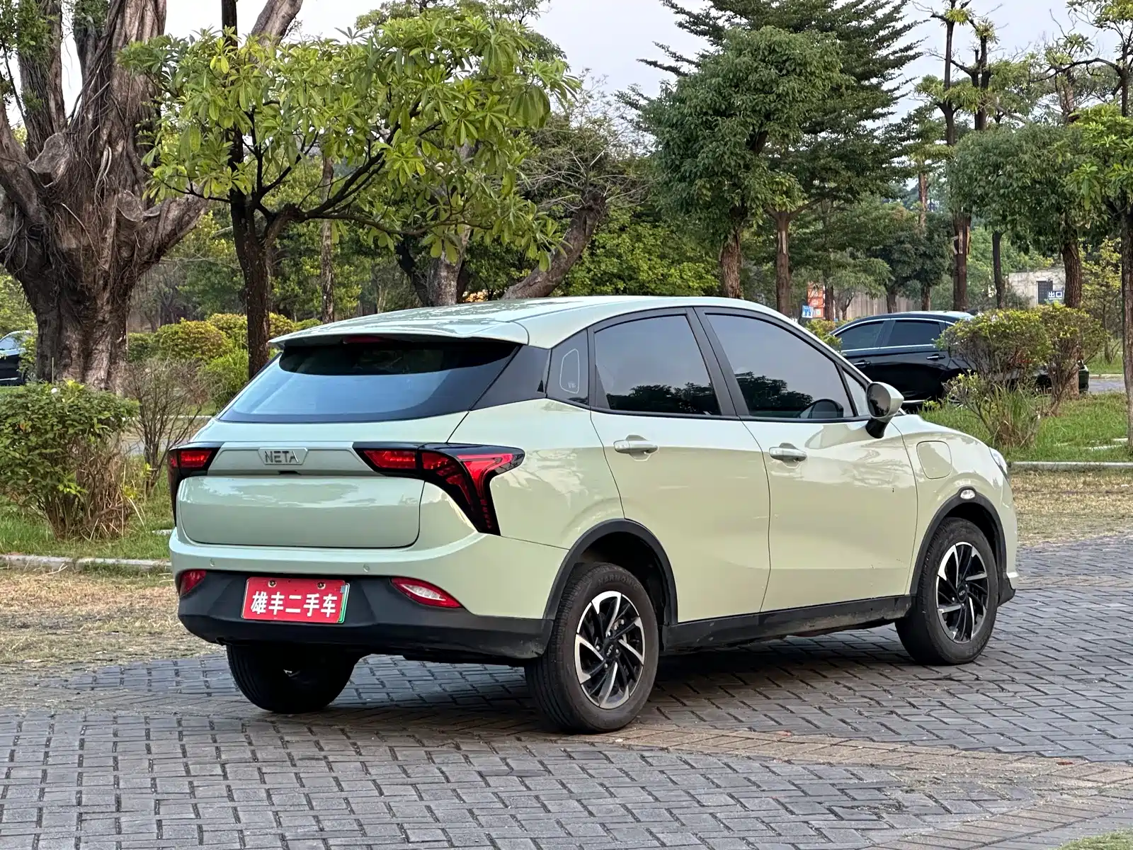 Photo 6 - Nezha Auto Nezha V