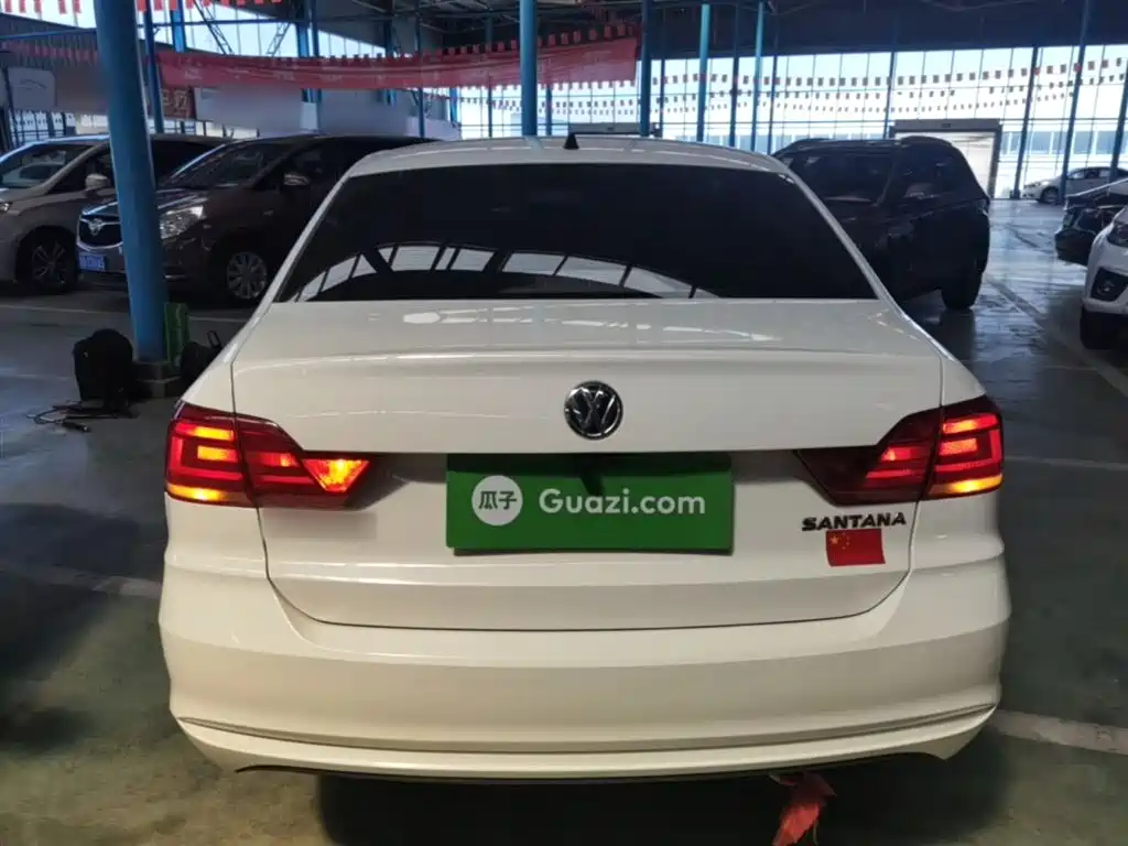 Volkswagen Santana 2016 1.4L Manual Trend Edition фото 6