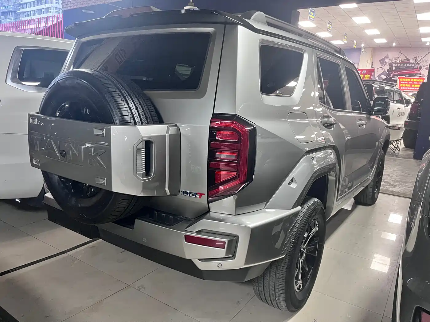 TANK TANK 400 NEW ENERGY