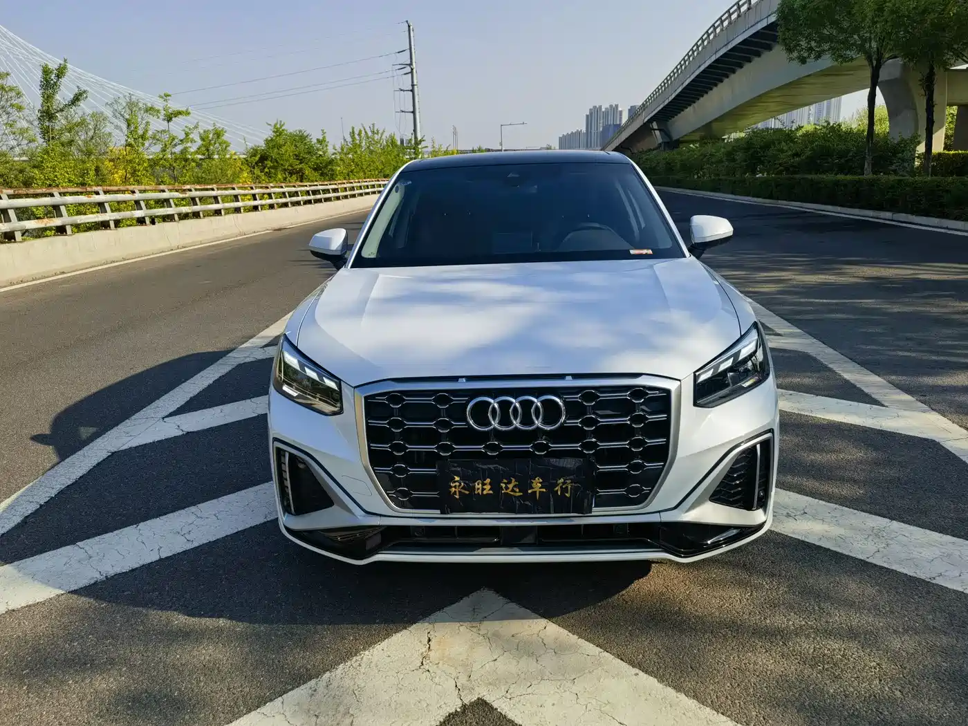 Audi Q2L 2022 35 TFSI Fashion Elegance фото 2