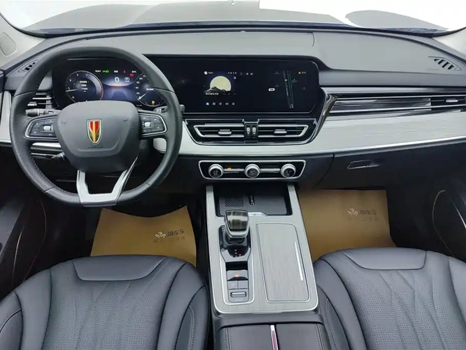 Hongqi HS5 2025 2.0T 2WD 600,000 Units Commemorative Edition фото 12