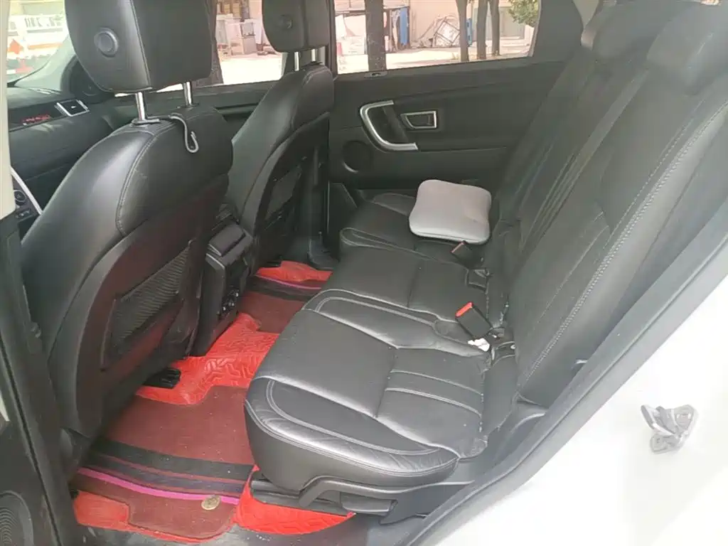 Land Rover Discovery Sport 2016 2.0T HSE фото 17