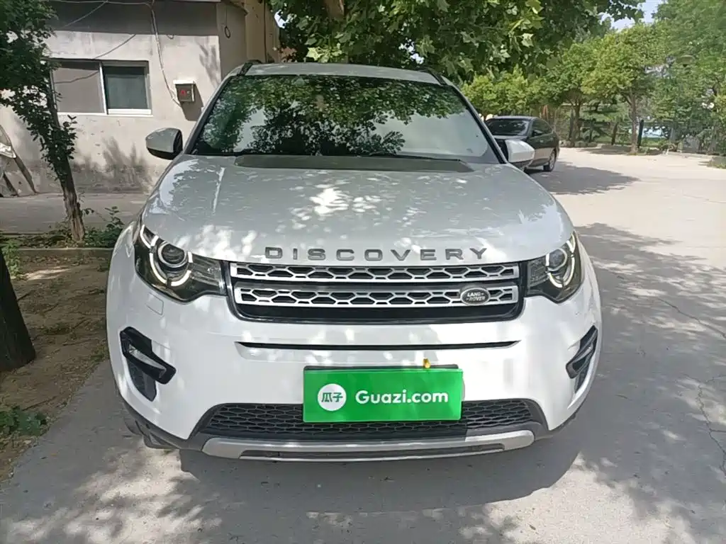 Land Rover Discovery Sport 2016 2.0T HSE фото 3