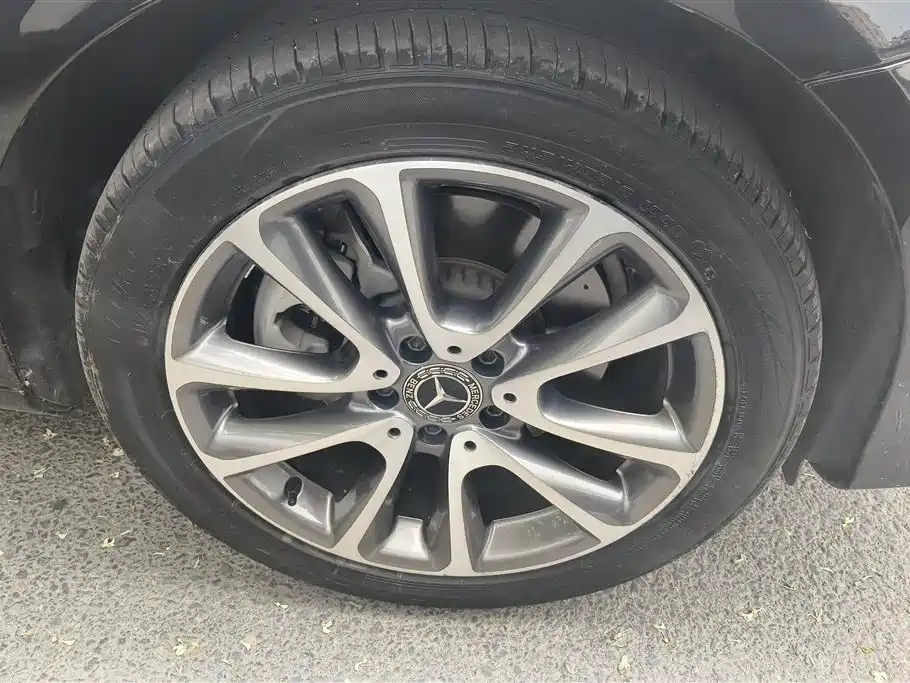 Mercedes-Benz E-Class 2018 E 200 L фото 6