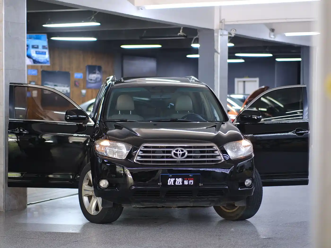 Toyota Highlander 2010 2009 3.5L 4WD 7-seater Luxury Edition