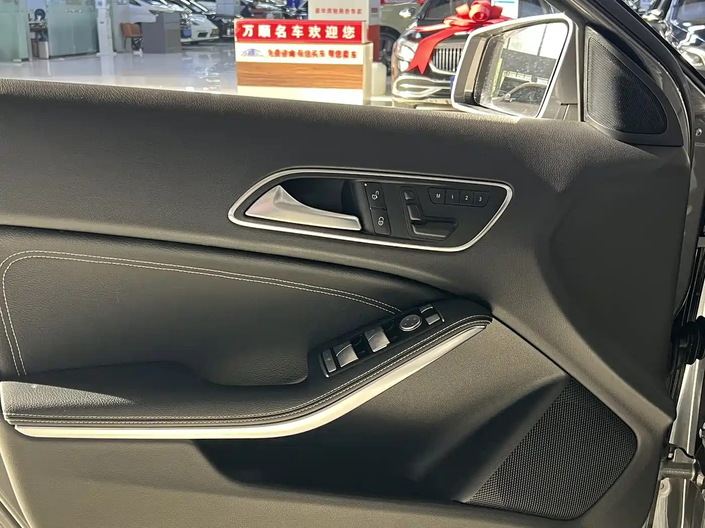 Mercedes-Benz GLA 2016 GLA 200 Dynamic фото 5