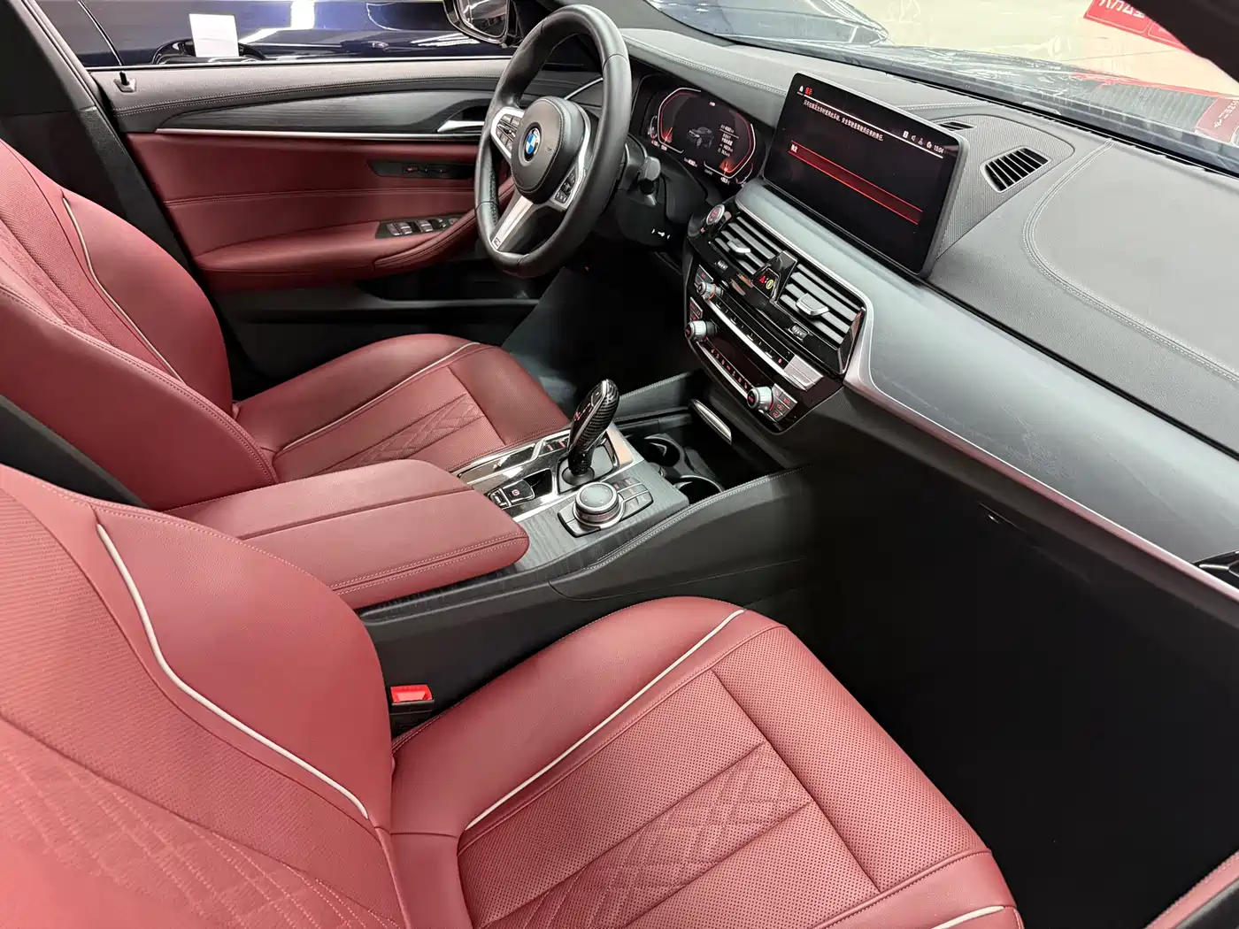 BMW 5 Series 2022 530Li Leading M Sport Package фото 8