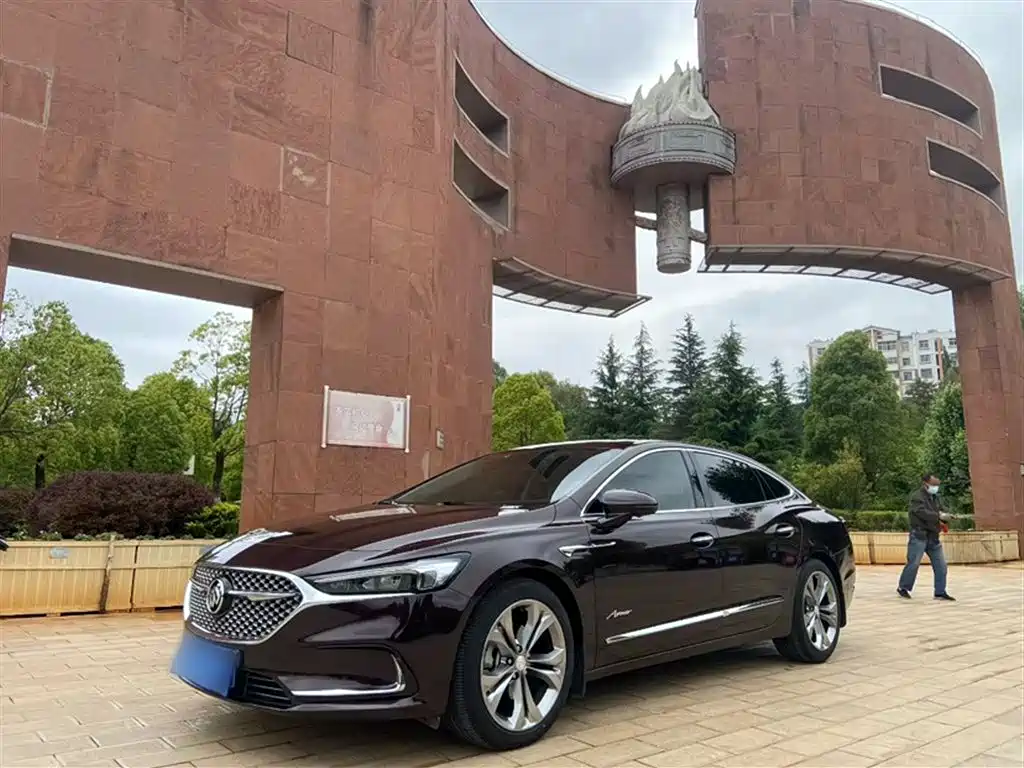 Buick LaCrosse 2019 28T Avenir Edition фото 2