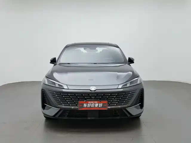 Changan Eado 2025 Model Year Facelift 1.5T 500Bar Premium Edition — фото 3