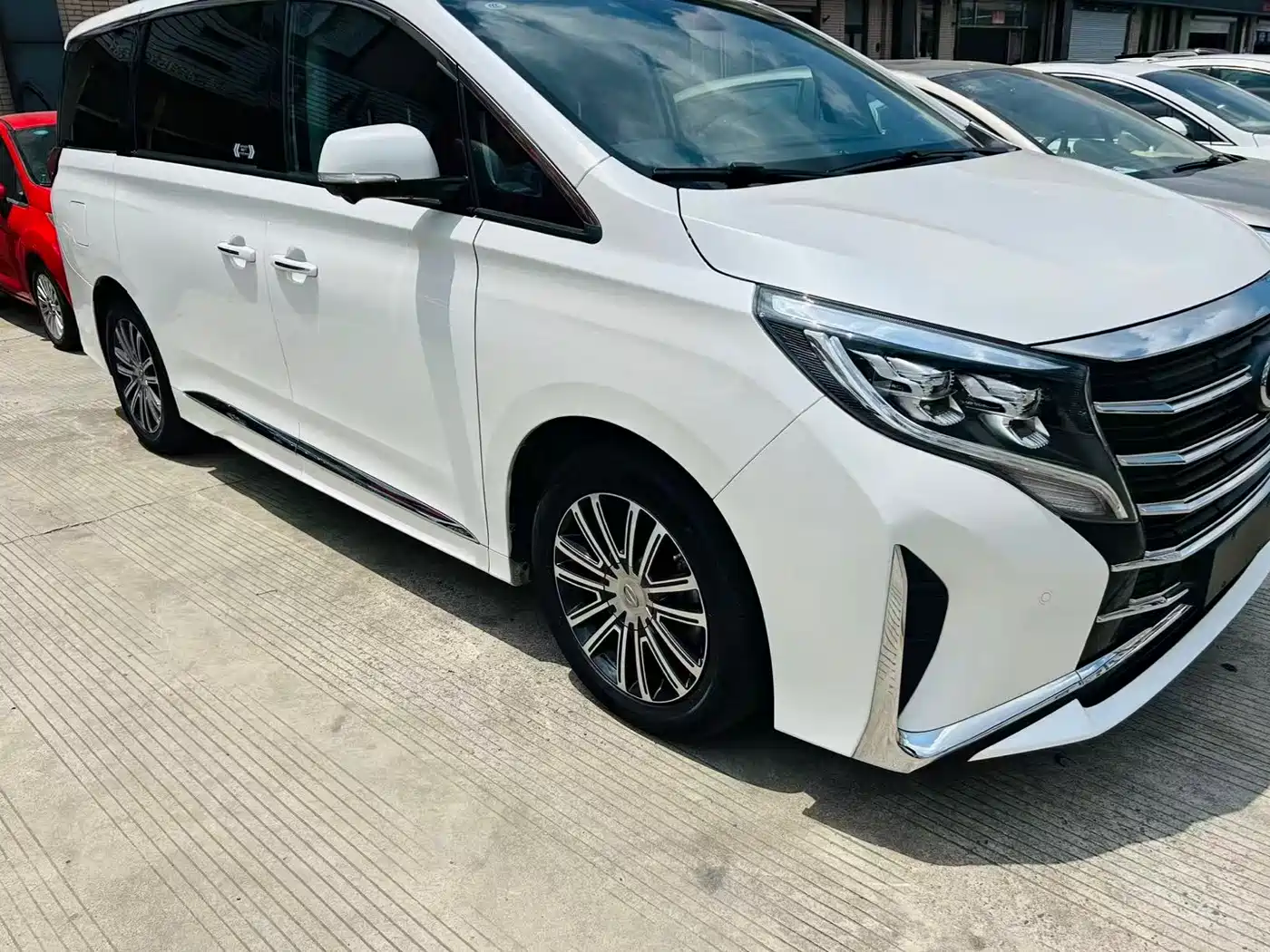 GAC Trumpchi Trumpchi M8 2021 Leading Show Series 390T Ultimate Edition фото 4