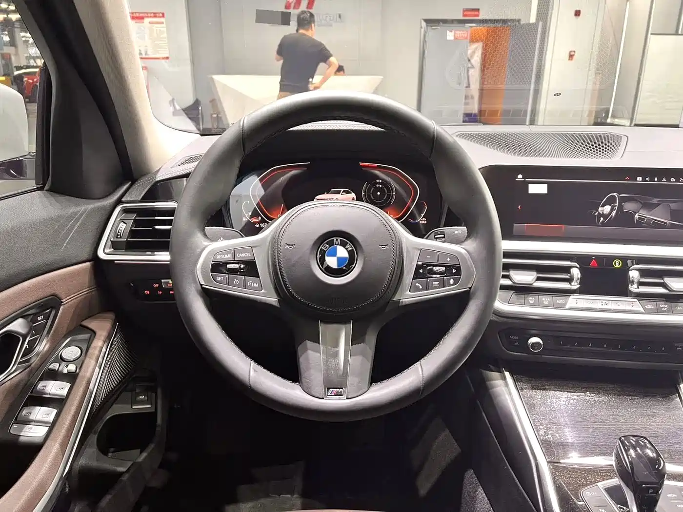 BMW 3 Series 2020 325Li M Sport Package фото 8