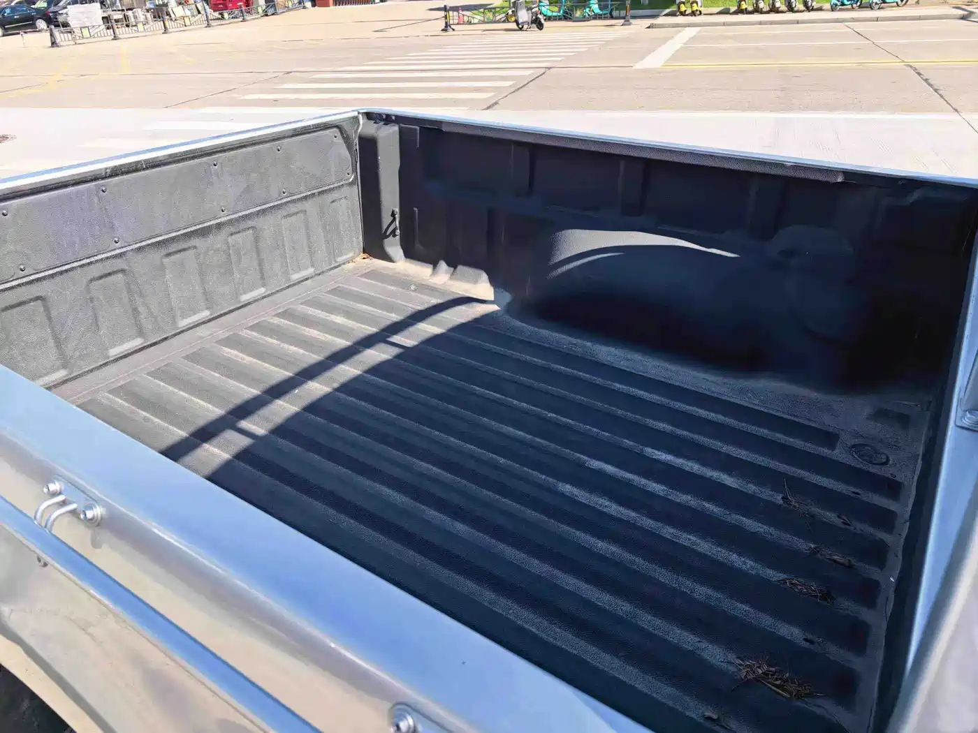 Great Wall Fengjun 5 2023 2021 1.5T 2WD Ganfan Edition Elite 1680mm Cargo Box GW4G15K