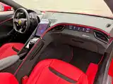 Фото 9 - Ferrari Roma