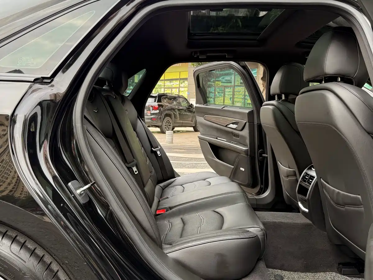 Cadillac CT6 2019 28T Leading Sport Model фото 27