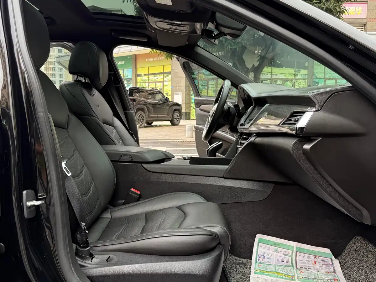 Cadillac CT6 2019 28T Leading Sport Model фото 24
