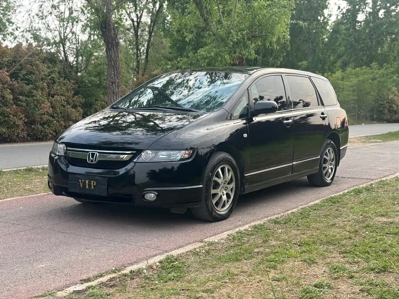 Фото 3 - Honda Odyssey