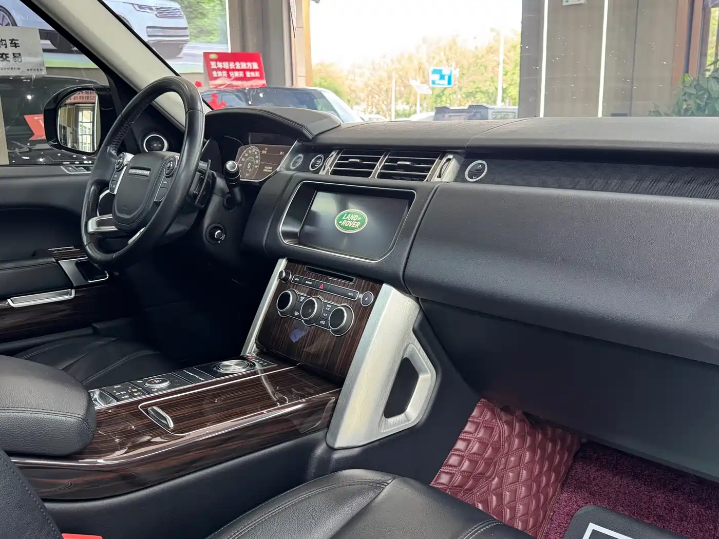 Land Rover Range Rover 2017 3.0 SC V6 Vogue фото 9