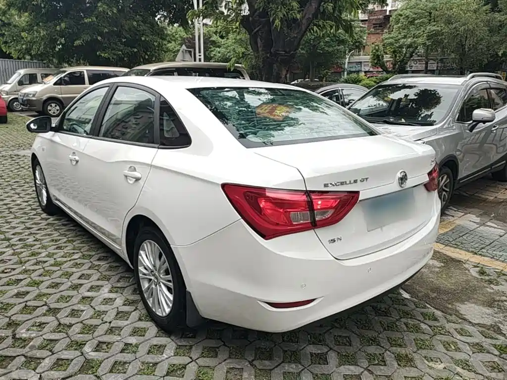Buick Excelle 2017 15N Automatic Elite фото 5